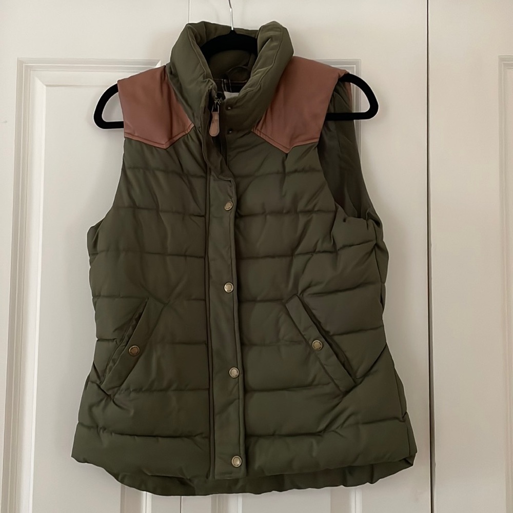 forest green puffer vest